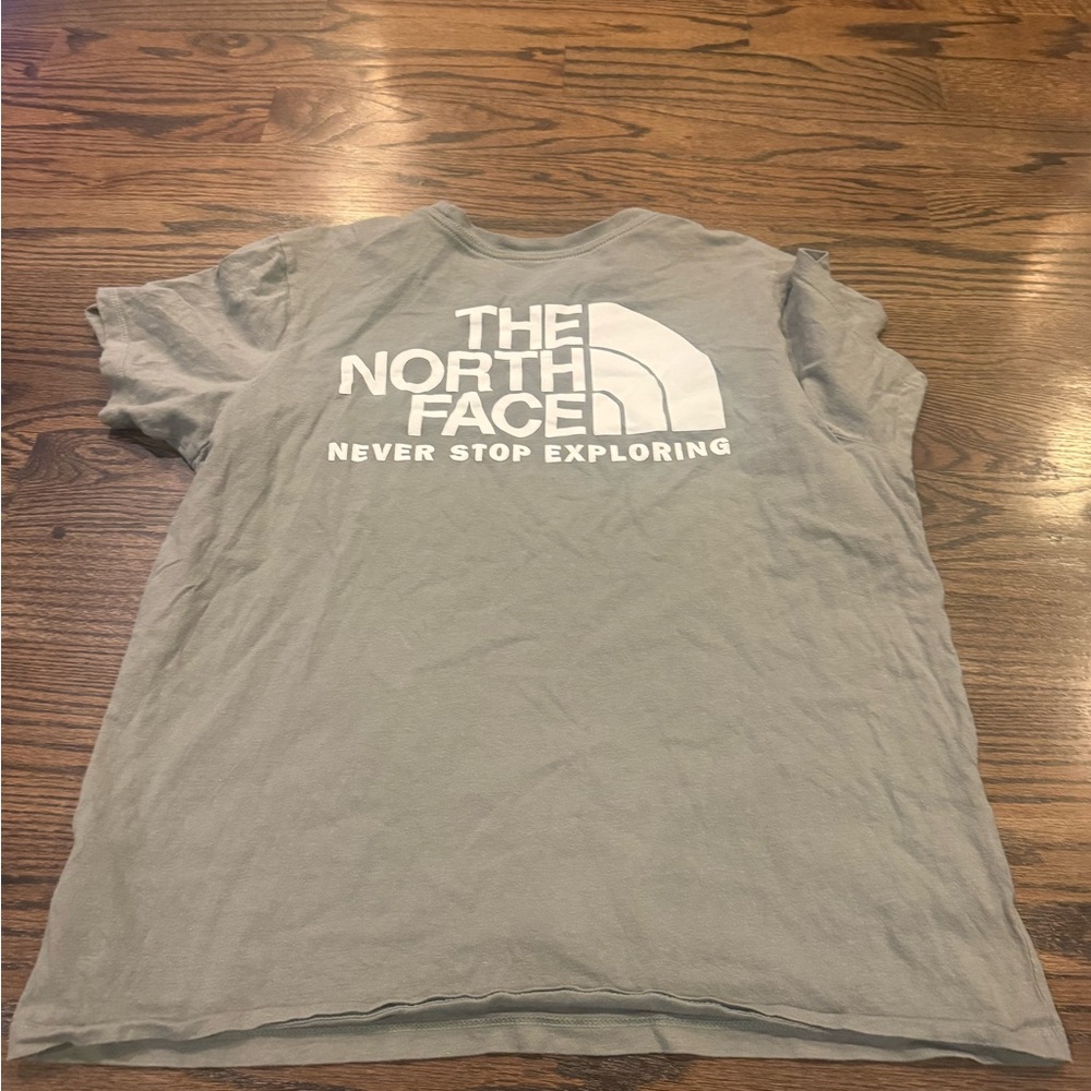 The North Face Women's Short Sleeve Tee - Picture 4 of 4